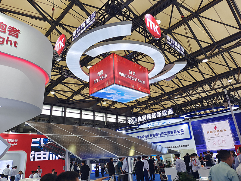 邁維動(dòng)漫攜手新能源領(lǐng)域合作伙伴為第十六屆國(guó)際太陽能光伏與智慧能源（上海）大會(huì)暨展覽會(huì)增添光彩！(圖3)