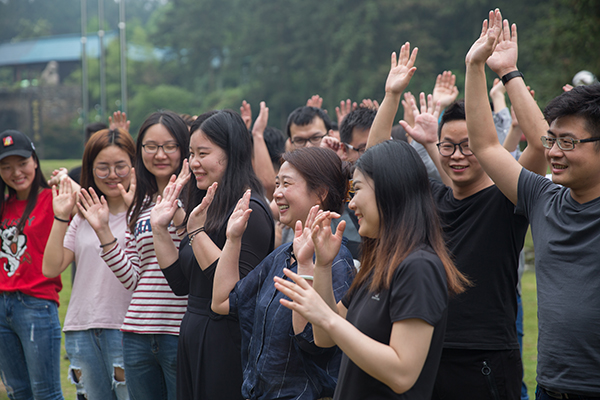 2018邁維動(dòng)漫公司團(tuán)建活動(dòng)之鼓動(dòng)人心(圖6) 2018邁維動(dòng)漫公司團(tuán)建活動(dòng)之鼓動(dòng)人心(圖6)